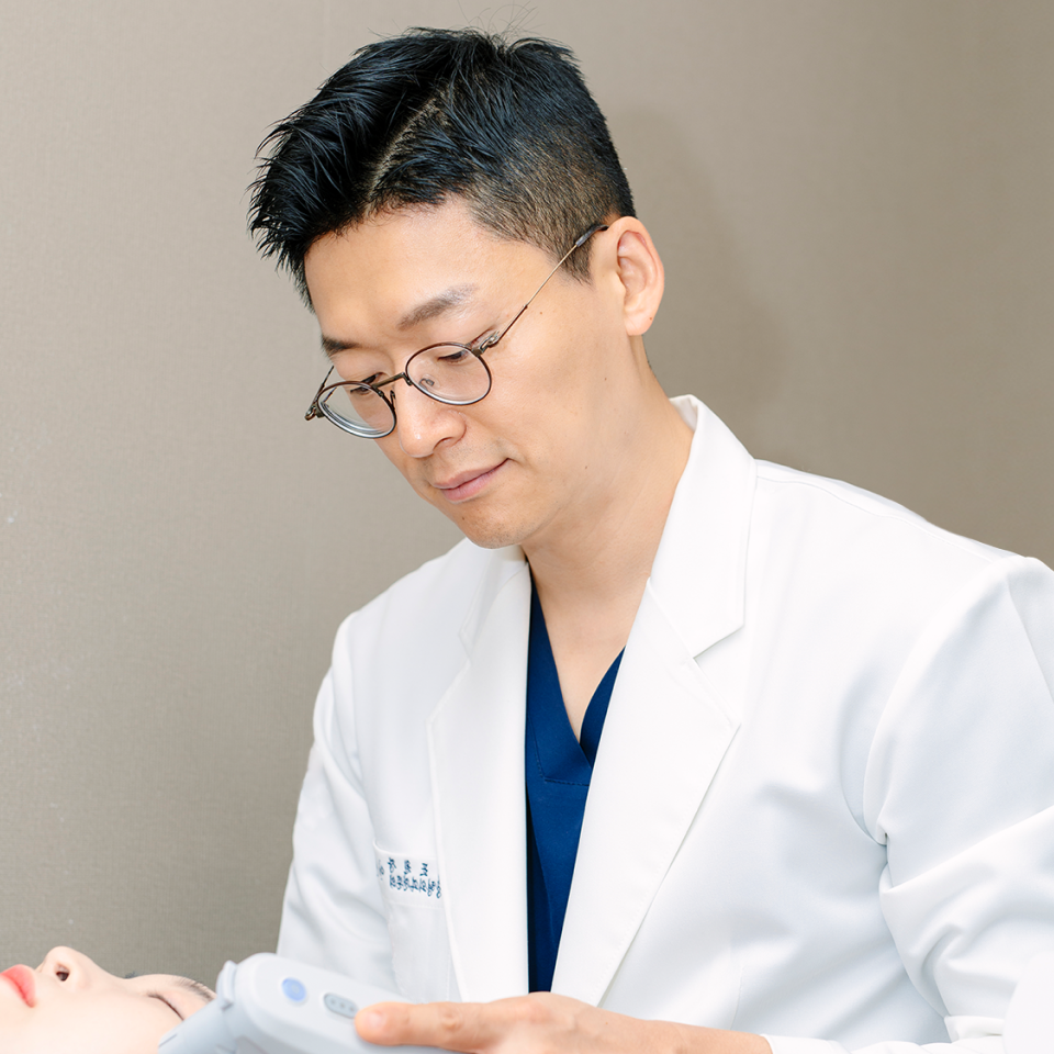 리팅성형외과 대표원장